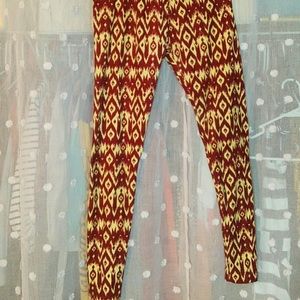 Printed leggings size M